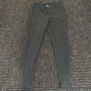 Athleta Trekkie style pant